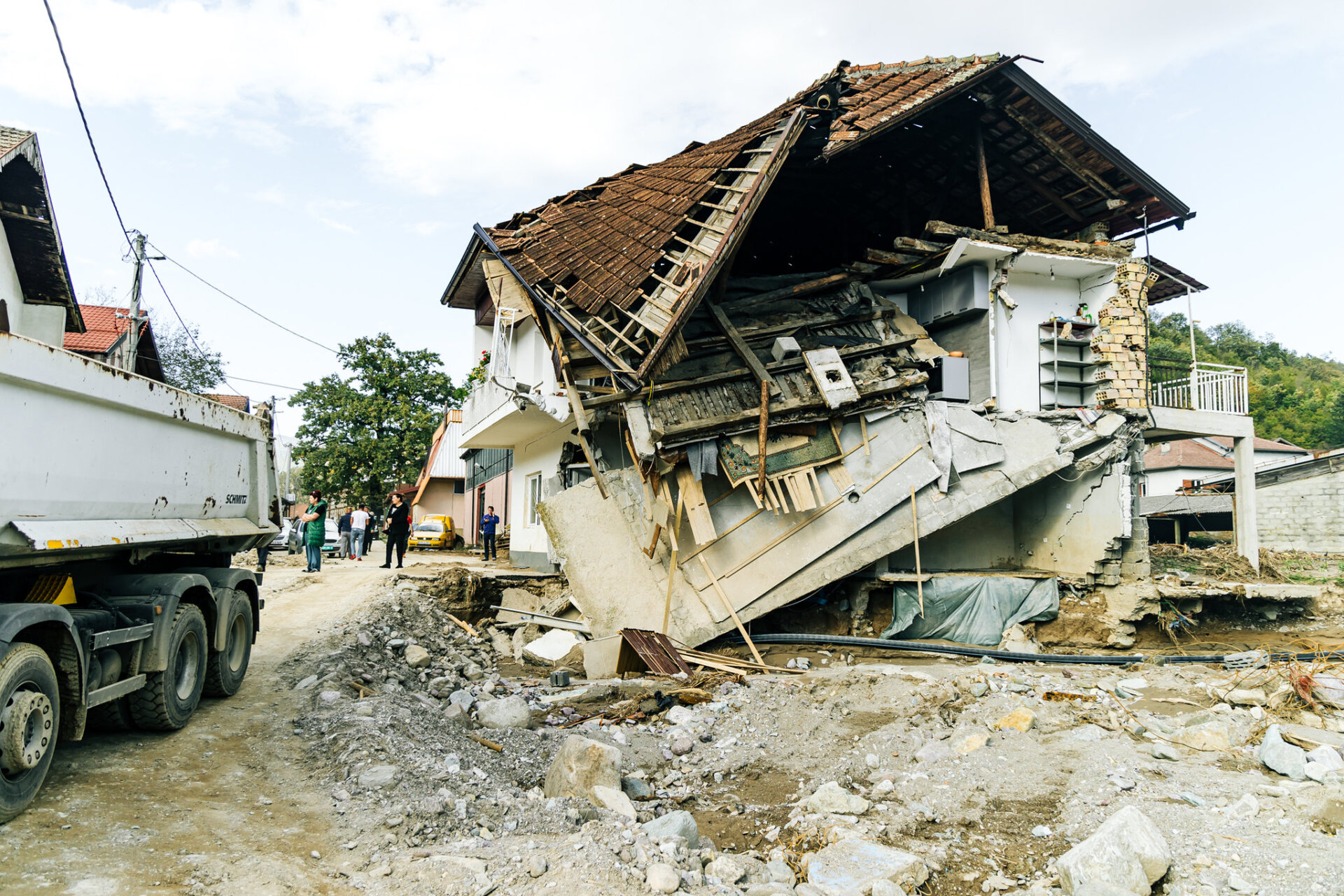 After 5,000 people were affected and over 400 were displaced, this shows some of the damage done to people's homes by the floods in Bosnia and Herzegovina.