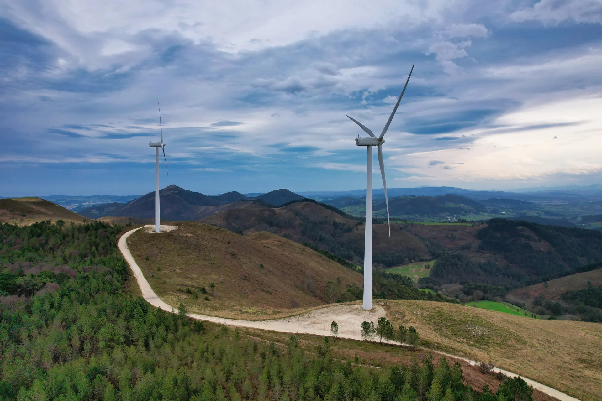 Pena el Cuervo wind enery plant, Illas, Las Regueras and Candamo councils, Asturias, Northern Spain, Europe