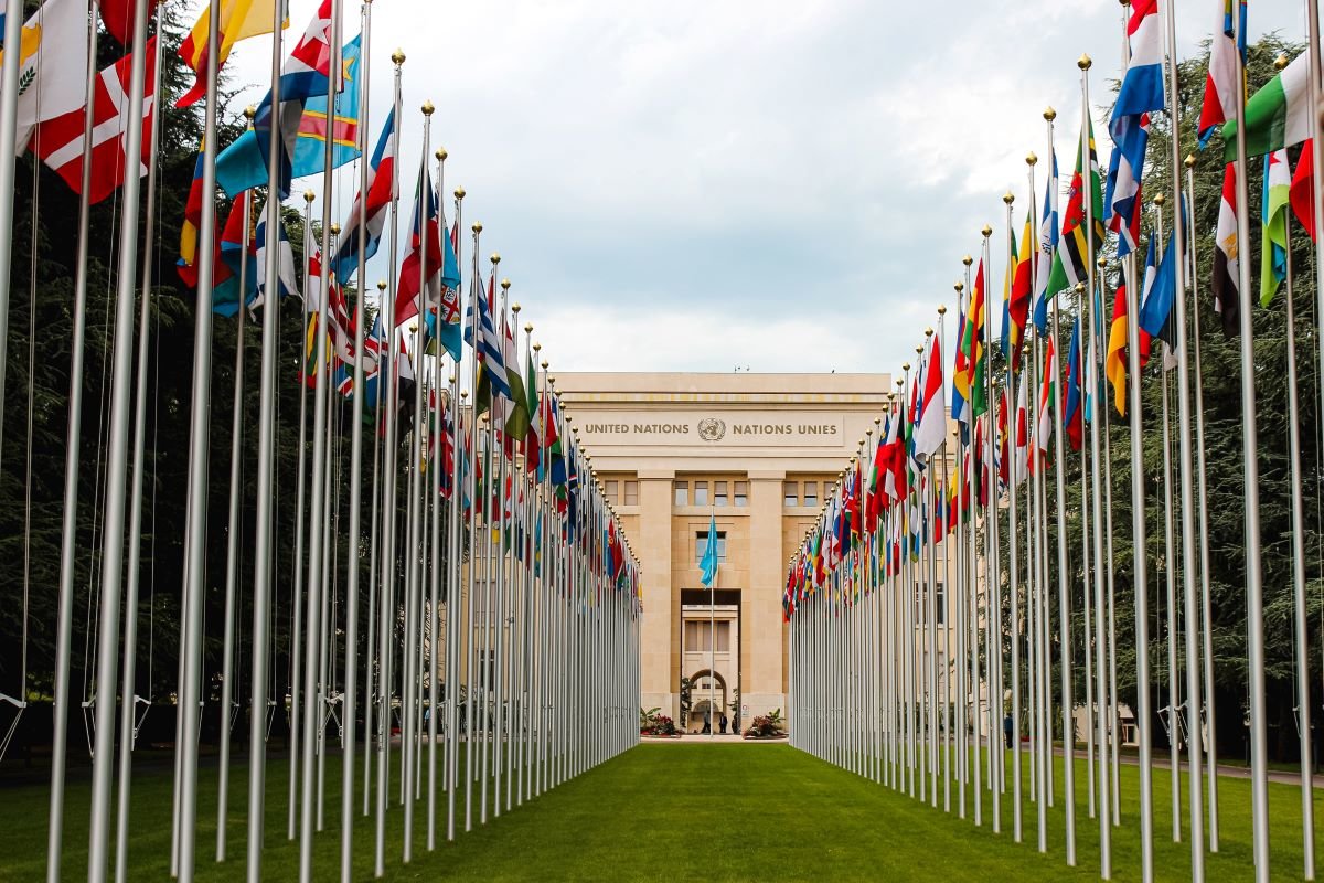 Flags of the United Nations in Geneva. Photo by Mathias Reding on unsplash