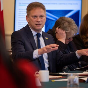 Head of the UK Dept for Energy Security and Net Zero Grant Shapps speaking at 10 Downing Street on 28th March. Unfortunately the Green Day annoucements are not enough to ensure the UK is internationally competitive in the clean tech industries of tomorrow.