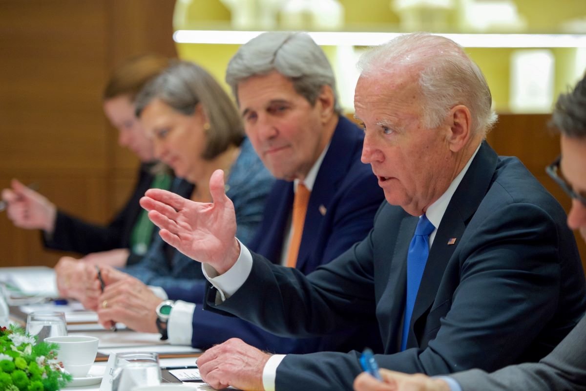 Joe Biden and John Kerry during a bilateral meeting during the World Economic Forum