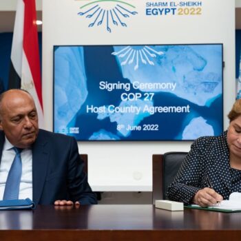 Signing the COP 27 Host Country Agreement - Incoming COP 27 Presidency, Dr. Sameh Shoukry, Minister of Foreign Affairs of the Arab Republic of Egypt, and UNFCCC Executive Secretary, Patricia Espinosa. Photo by UN Climate Change on flickr.