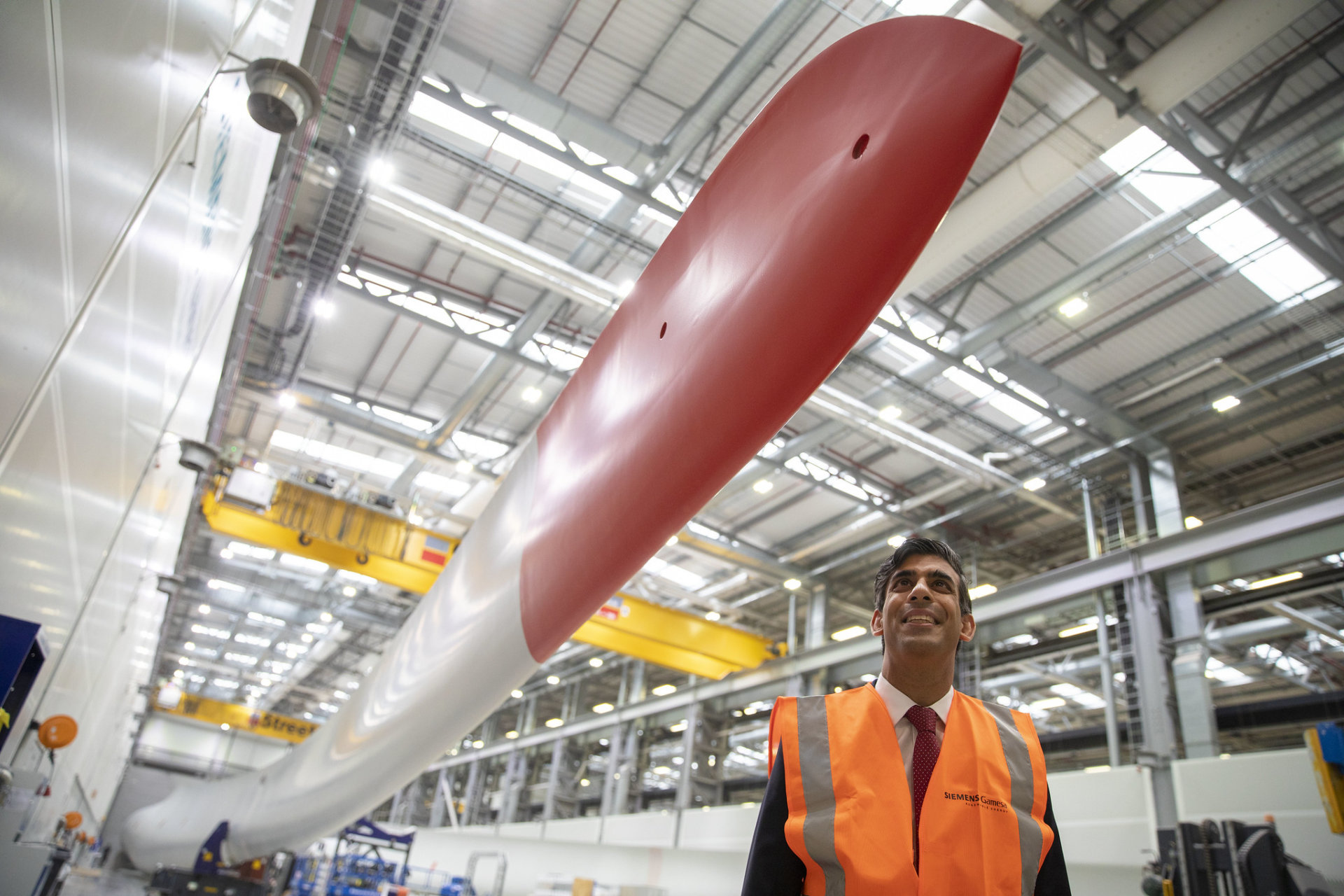 The Chancellor visits wind turbine manufacturer Siemens Gamesa in Hull