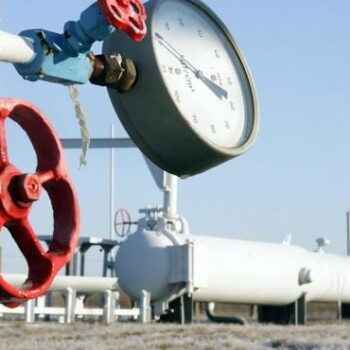 View of a gas pressure gauge and the valve of the main gas pipe not far from Kiev, Ukraine. (Photo by Sergei Supinsky/AFP via Getty Images)