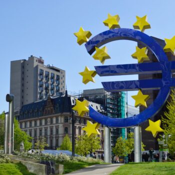 Euro sculpture