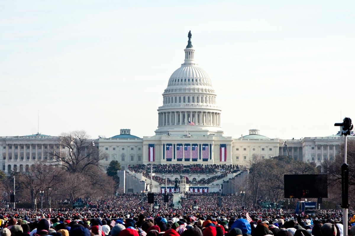 Photo of the Capitol in Washington DC - People marching towards the US Capitol building where President-elect Barack Obam will be inaugurated on January 20, 2009 in Washington.