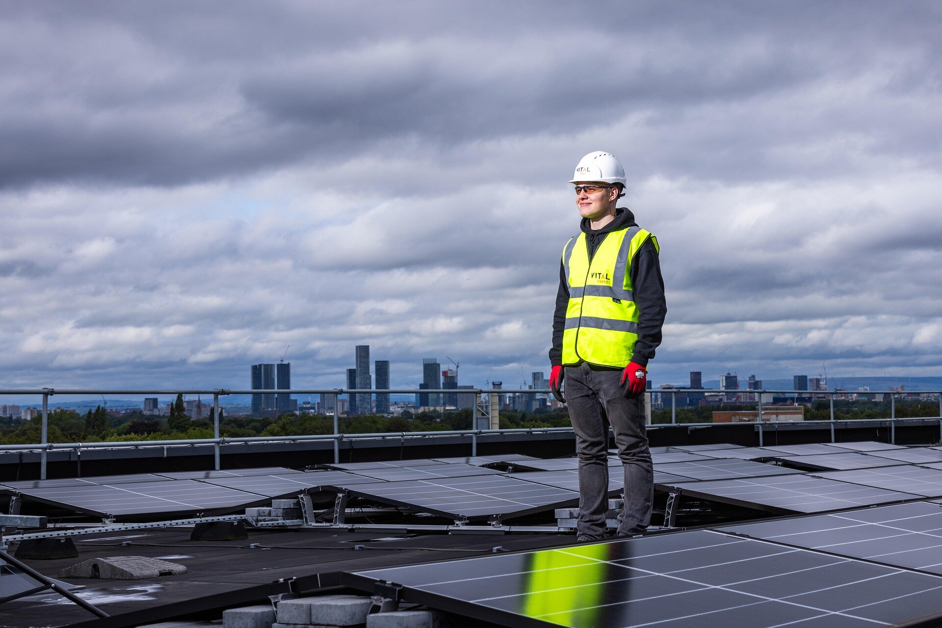 solar engineer – Pixabay